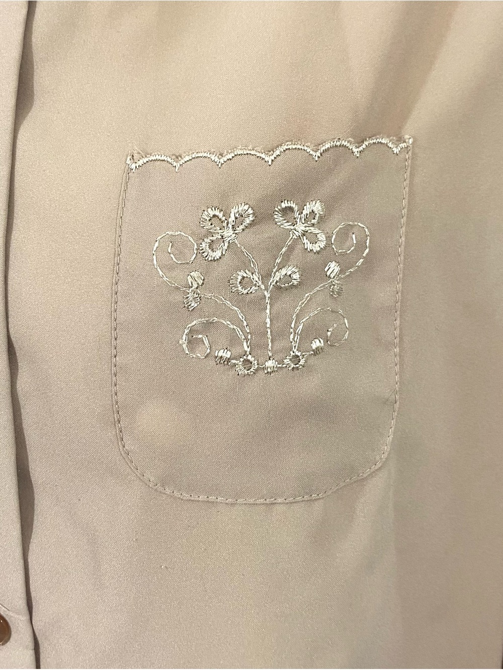 Vintage 80’s Lady Manhattan Tan Long Sleeve Blouse XL - Picture 3 of 7